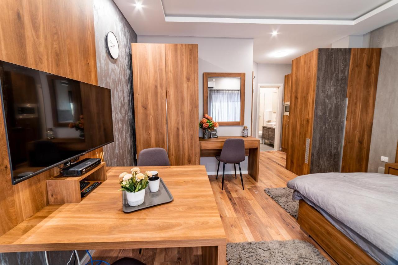 Ivi Place Apartments Novi Sad Exterior foto